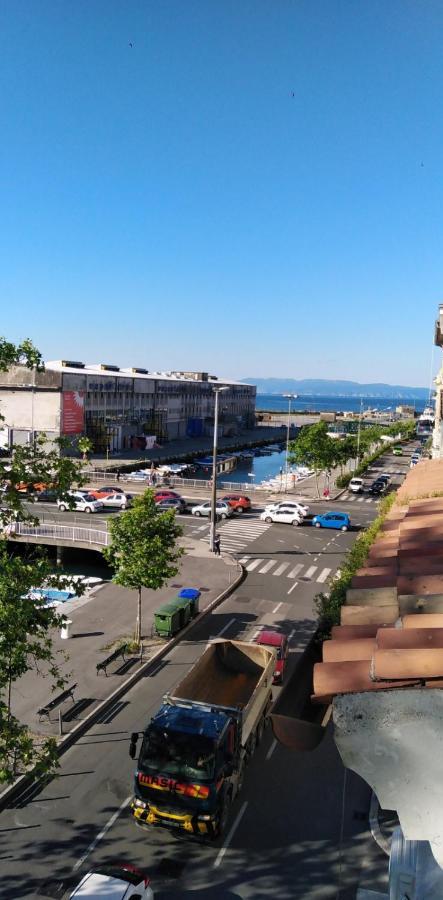 In The Centar Apartment Rijeka Luaran gambar