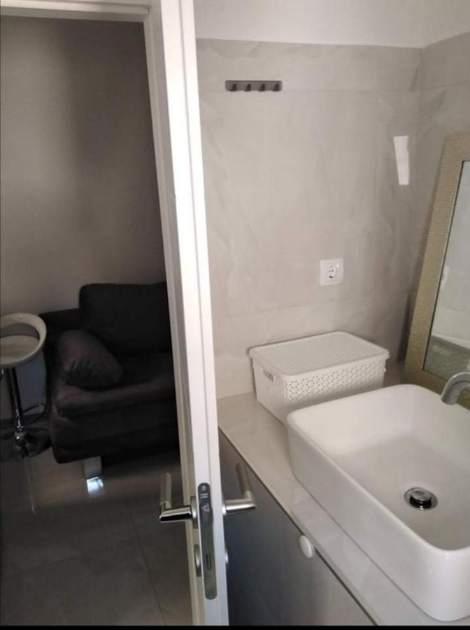 In The Centar Apartment Rijeka Luaran gambar